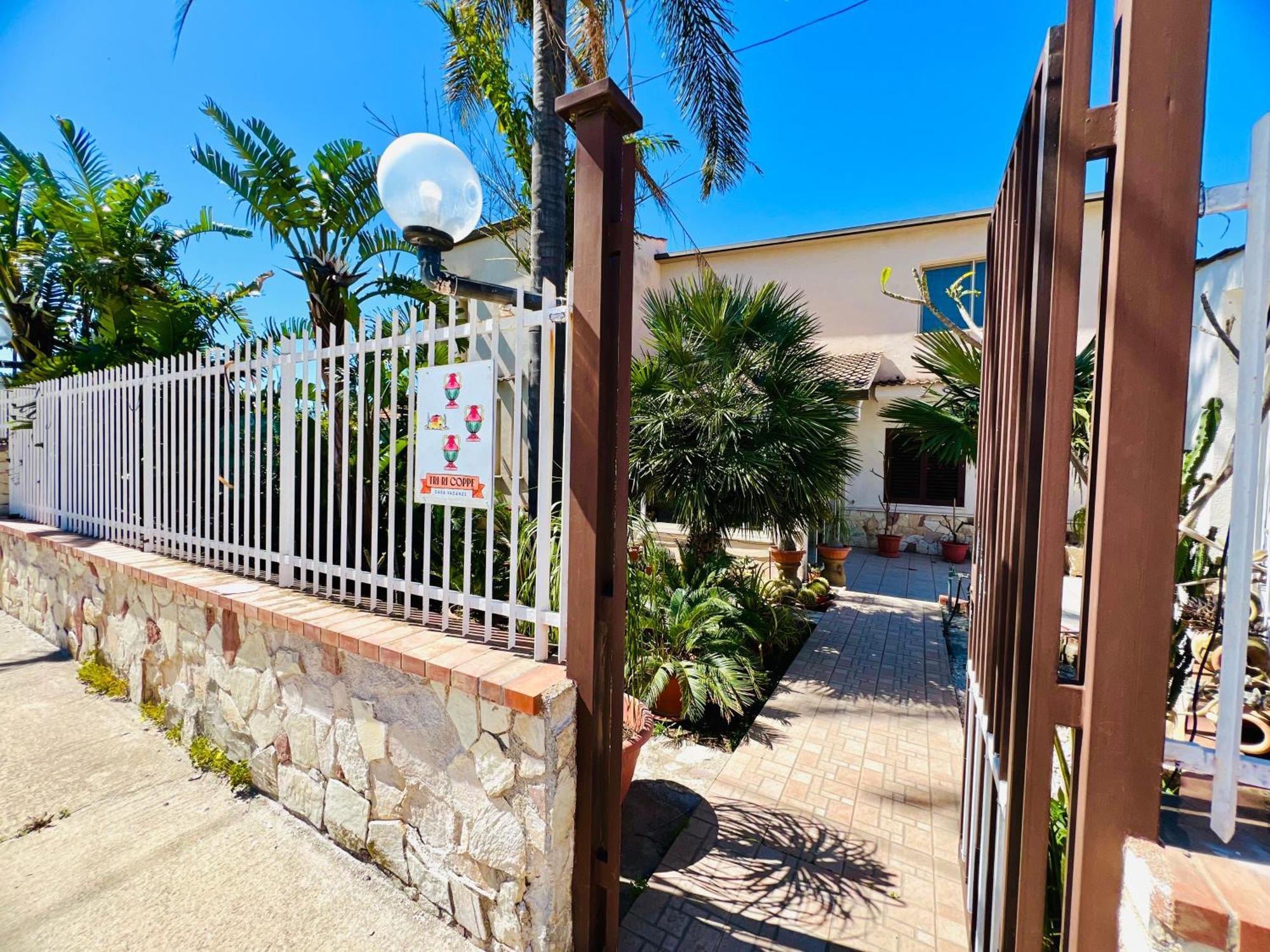 Tri Ri Coppe Appartement Cinisi Buitenkant foto